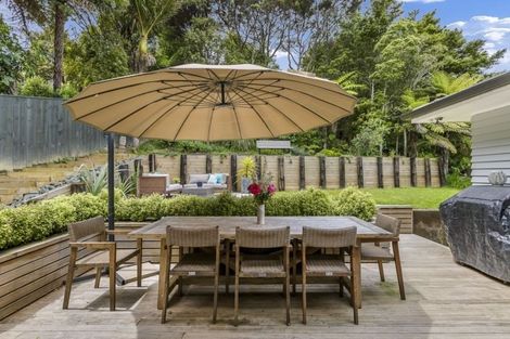 Photo of property in 102 Park Hill Road, Birkenhead, Auckland, 0626