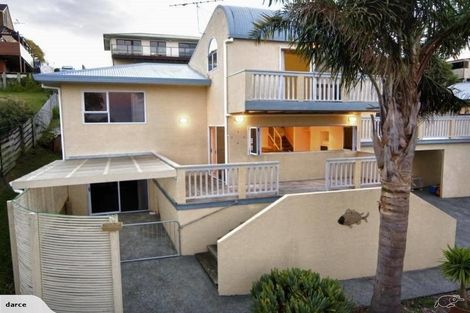 Photo of property in 20 Merehai Place, Snells Beach, 0920