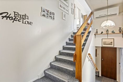 Photo of property in 40 Taieri Crescent, Kelson, Lower Hutt, 5010