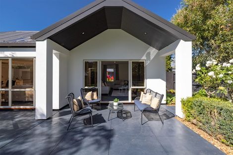 Photo of property in 9 Monterey Place, Parklands, Christchurch, 8083