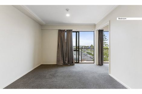 Photo of property in The Rennaissance, 4d/18 Ronwood Avenue, Manukau, Auckland, 2104