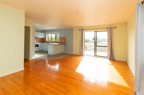 Photo of property in 6 Sundown Avenue, Manly, Whangaparaoa, 0930