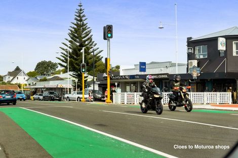 Photo of property in 1/353 Saint Aubyn, Moturoa, New Plymouth, 4310