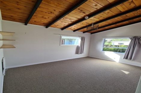 Photo of property in 28 Gossling Street, Okato, 4335