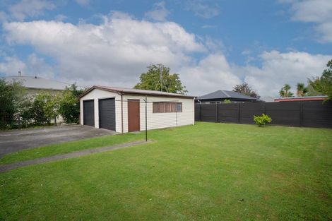 Photo of property in 130 College Street, Awapuni, Palmerston North, 4412