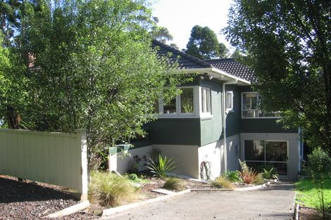 Photo of property in 47 Kauri Point Road, Laingholm, Auckland, 0604