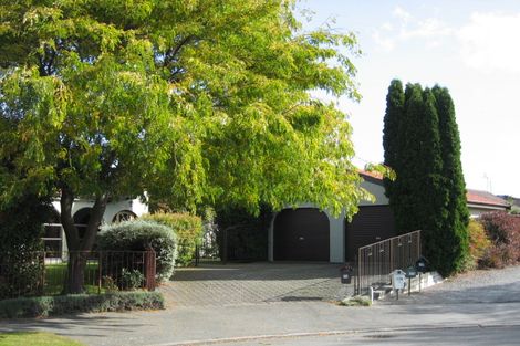 Photo of property in 15 Dalrye Place, Ilam, Christchurch, 8041