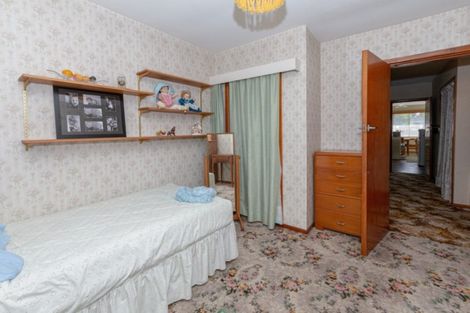 Photo of property in 75 Withells Road, Avonhead, Christchurch, 8042