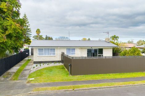 Photo of property in 3 Arkle Place, Nawton, Hamilton, 3200