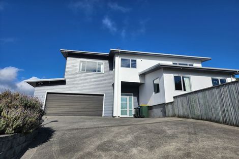 Photo of property in 1 Kahurangi Heights, Aotea, Porirua, 5024