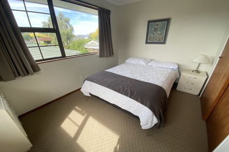 Photo of property in 8a Caulfield Place, Awapuni, Palmerston North, 4412