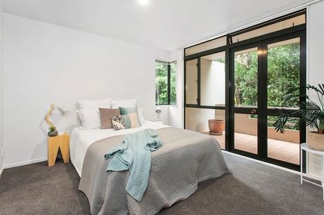 Photo of property in 3/21 Hewitts Road, Merivale, Christchurch, 8014