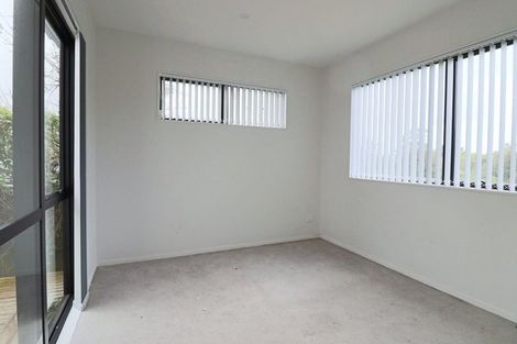 Photo of property in 127b Oreil Avenue, West Harbour, Auckland, 0618