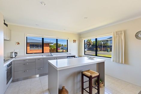 Photo of property in 36 Clemow Road, Fitzroy, New Plymouth, 4312