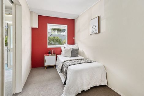 Photo of property in Melksham Towers, 201/131 Brougham Street, Mount Victoria, Wellington, 6011