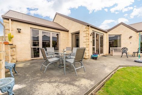 Photo of property in 23 Chateau Close, Gleniti, Timaru, 7910