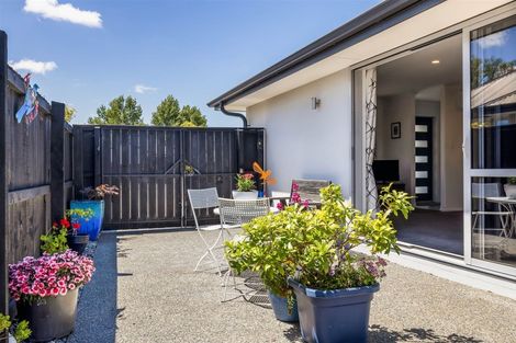 Photo of property in 155 Queenspark Drive, Parklands, Christchurch, 8083
