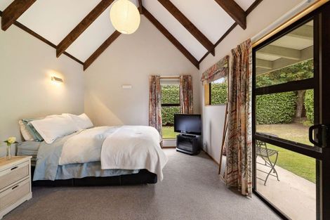 Photo of property in 36 Adamson Drive, Arrowtown, 9302