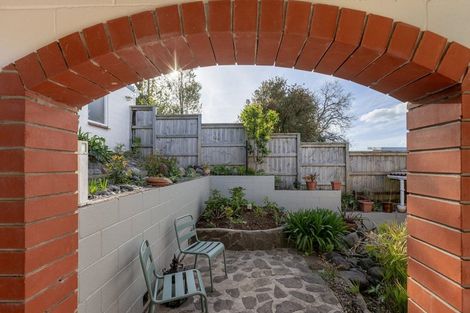 Photo of property in 19 Bramley Drive, Omokoroa, 3114