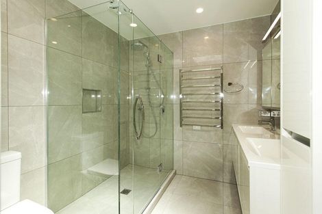 Photo of property in 15 Whakata Lane, Mairangi Bay, Auckland, 0630