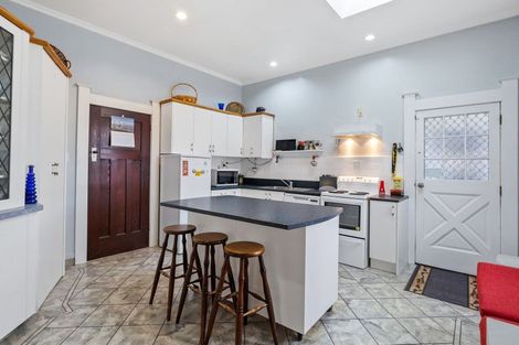 Photo of property in 5 Knights Grove, Otaki, 5512