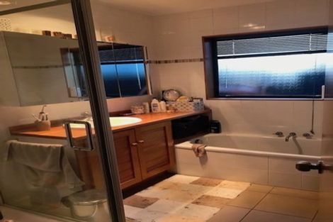 Photo of property in 1/43 Alverston Street, Waterview, Auckland, 1026