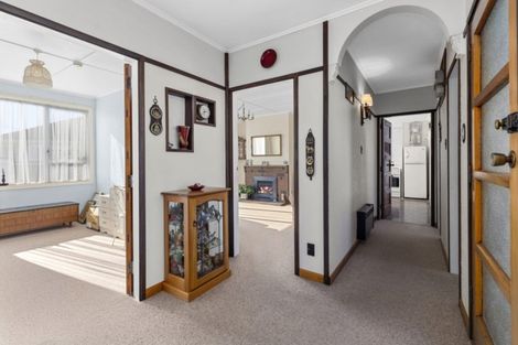 Photo of property in 11 Pilcher Crescent, Naenae, Lower Hutt, 5011