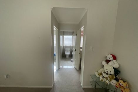 Photo of property in 11 Millington Place, Huntington Park, Auckland, 2013