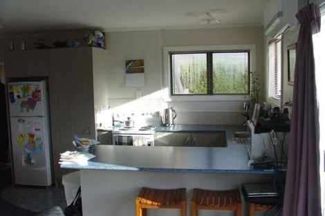 Photo of property in 125 Taylor Street, Carterton, 5713