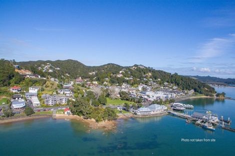 Photo of property in 4 Island View Close, Paihia, 0200