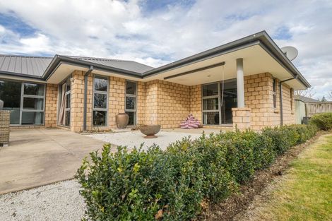Photo of property in 62 Rotherham Drive, West Melton, 7618