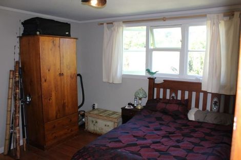 Photo of property in 176 Wharariki Road, Puponga, Collingwood, 7073