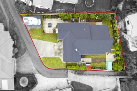 Photo of property in 15 Ormrod Grove, Riverstone Terraces, Upper Hutt, 5018