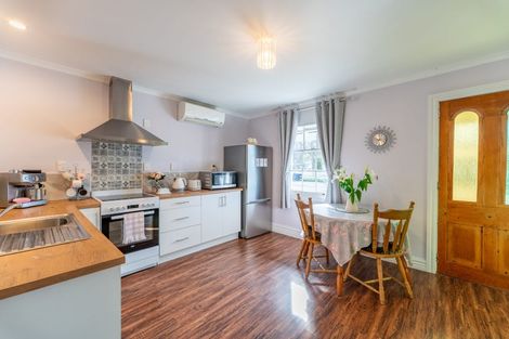 Photo of property in 136 Talbot Street, Geraldine, 7930