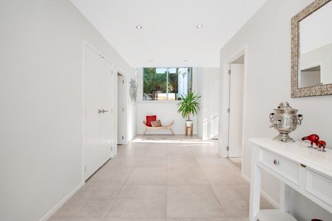 Photo of property in 115 Waldorf Crescent, Orewa, 0931