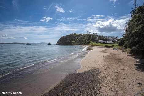 Photo of property in 29 Rewa Place, Russell, 0202