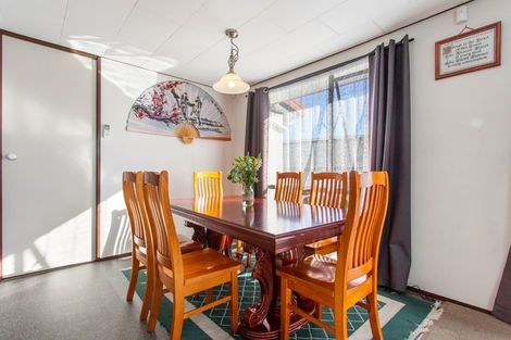 Photo of property in 34 Bernina Place, Weymouth, Auckland, 2103