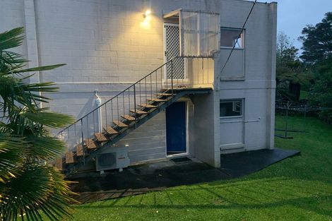 Photo of property in 1/1a Oates Road, Glen Eden, Auckland, 0602