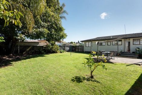 Photo of property in 44 Lagoon Place, Poike, Tauranga, 3112