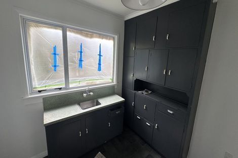 Photo of property in 36 Polson Street, Castlecliff, Whanganui, 4501