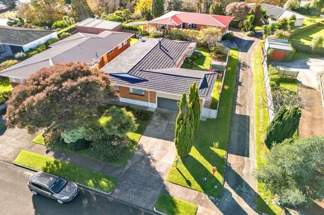 Photo of property in 39 Nevada Drive, Merrilands, New Plymouth, 4312