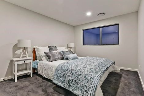 Photo of property in 56 Huntington Park Drive, Greenhithe, Auckland, 0632