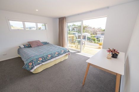 Photo of property in 5 Eagles Way, Cable Bay, 0420