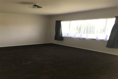 Photo of property in 36 Willis Road, Papakura, 2110