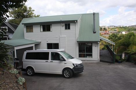 Photo of property in 16 Alpha Street, Cambridge, 3434