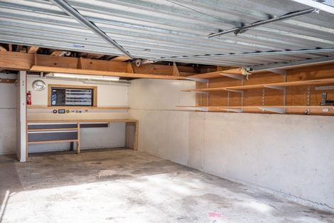 Photo of property in 13 Inverness Crescent, Arrowtown, 9302