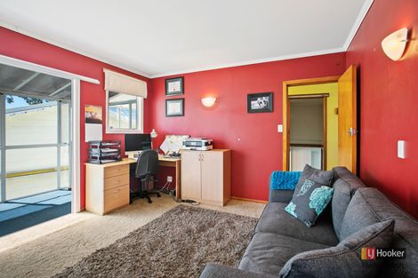 Photo of property in 2 Hillview Road, Waihi Beach, 3611