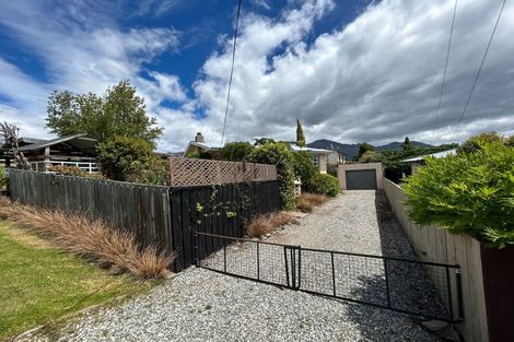 Photo of property in 60 Totara Terrace, Wanaka, 9305