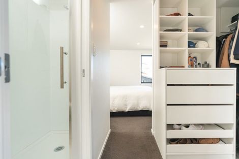 Photo of property in 2/50 Mandalay Terrace, Khandallah, Wellington, 6035