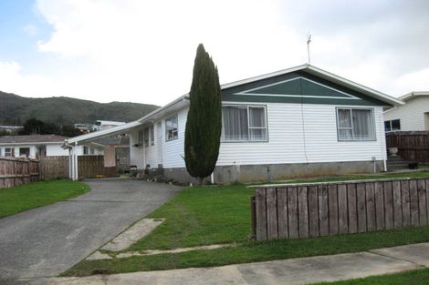 Photo of property in 301 Wellington Road, Wainuiomata, Lower Hutt, 5014